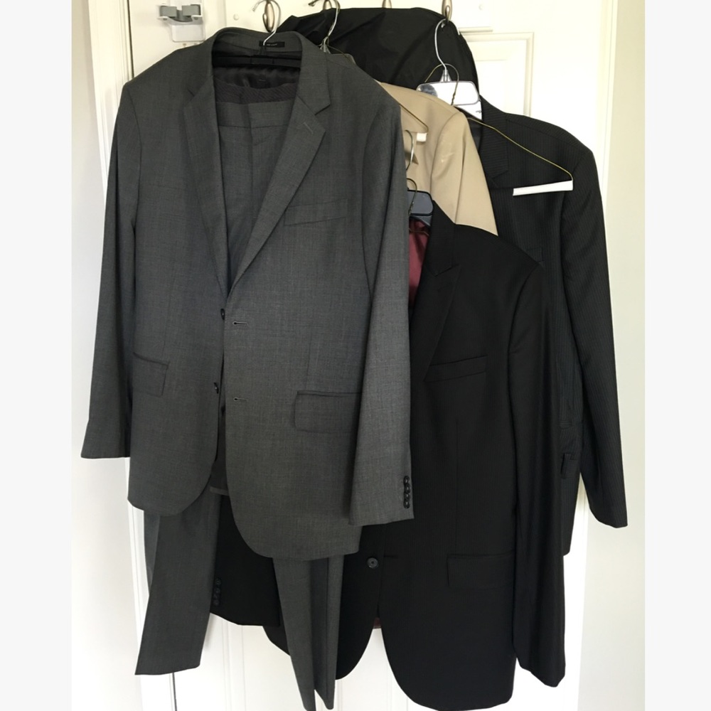 FOUR Express Suit Sets